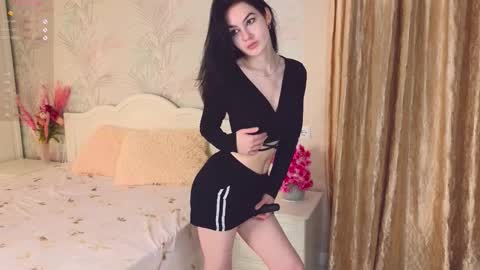 Snapshot of aveloria chatting on October 8, 2025, 6:16 pm aveloria online show from October 8, 2025, 6:16 pm
