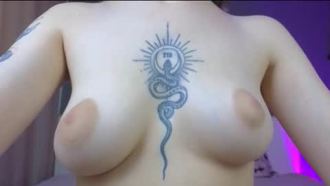 avgustina_love online show from October 29, 2025, 8:49 am