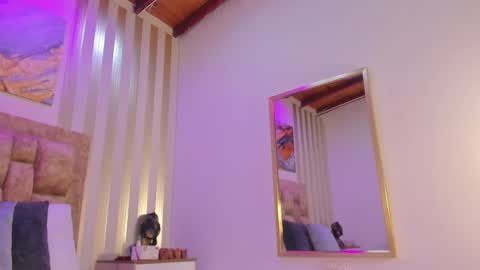 Snapshot of avis_lara chatting on September 12, 2025, 6:30 pm AVIS online show from September 12, 2025, 6:30 pm