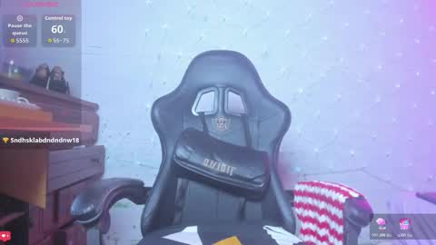 avril_jonson online show from November 15, 2025, 10:26 pm