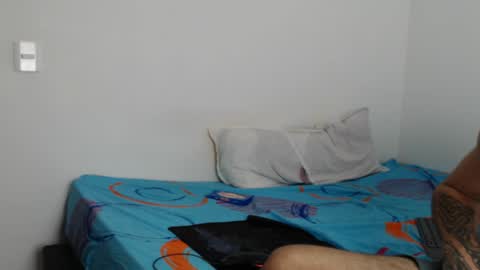 Snapshot of axel_ag chatting on January 12, 2025, 5:44 pm Axel online show from January 12, 2025, 5:44 pm