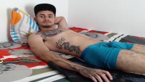 Snapshot of axel_ag chatting on January 17, 2025, 5:51 pm Axel online show from January 17, 2025, 5:51 pm