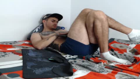 Snapshot of axel_ag chatting on February 1, 2025, 5:58 pm Axel online show from February 1, 2025, 5:58 pm