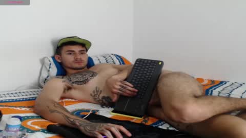 Snapshot of axel_ag chatting on February 5, 2025, 9:07 pm Axel online show from February 5, 2025, 9:07 pm