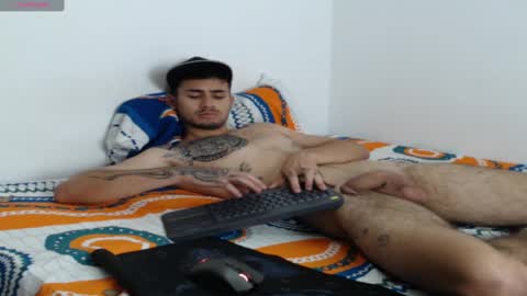 Snapshot of axel_ag chatting on February 9, 2025, 4:07 pm Axel online show from February 9, 2025, 4:07 pm