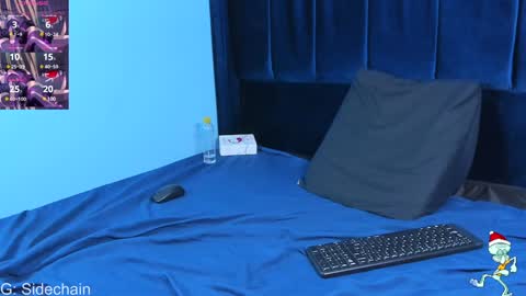 Snapshot of axel_cifer chatting on December 16, 2024, 9:09 pm Axel cifer online show from December 16, 2024, 9:09 pm