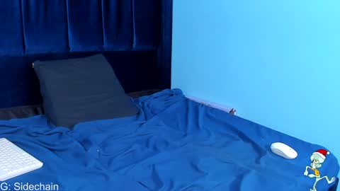 Snapshot of axel_cifer chatting on December 18, 2024, 11:19 pm Axel cifer online show from December 18, 2024, 11:19 pm