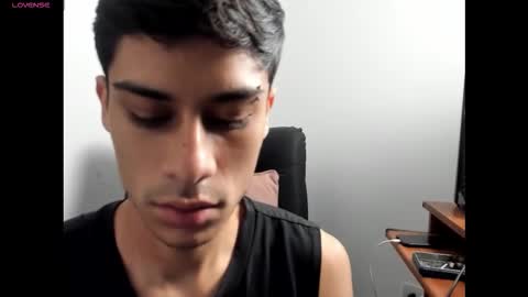 Snapshot of axel_davis_ chatting on December 1, 2025, 9:14 am axel davis online show from December 1, 2025, 9:14 am