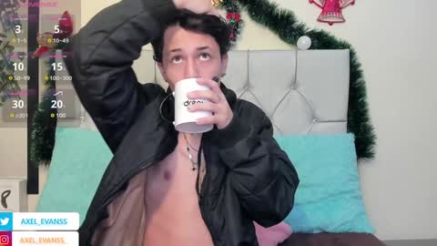 Snapshot of axel_evanss chatting on December 6, 2024, 12:49 pm Axel Evanss online show from December 6, 2024, 12:49 pm