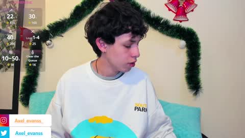 Snapshot of axel_evanss chatting on January 4, 2025, 12:59 pm Axel Evanss online show from January 4, 2025, 12:59 pm