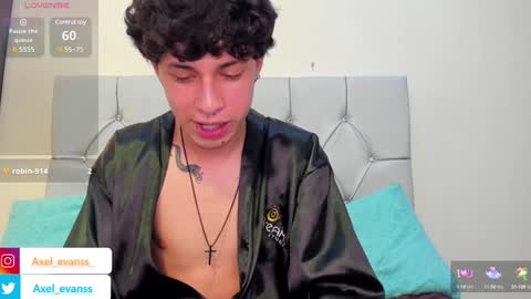 Snapshot of axel_evanss chatting on January 7, 2025, 4:16 pm Axel Evanss online show from January 7, 2025, 4:16 pm