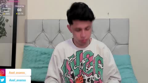 Snapshot of axel_evanss chatting on January 28, 2025, 1:38 pm Axel Evanss online show from January 28, 2025, 1:38 pm