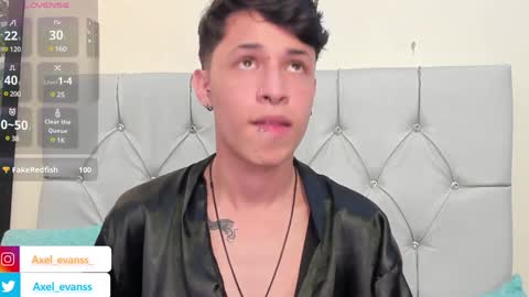 Snapshot of axel_evanss chatting on February 1, 2025, 4:11 pm Axel Evanss online show from February 1, 2025, 4:11 pm