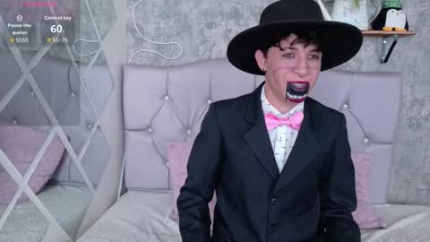 Snapshot of axel_evanss chatting on October 21, 2025, 1:45 pm Axel Evanss online show from October 21, 2025, 1:45 pm