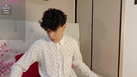 Snapshot of axel_evanss chatting on October 24, 2025, 11:17 am Axel Evanss online show from October 24, 2025, 11:17 am