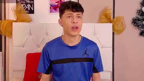 Snapshot of axel_evanss chatting on December 5, 2025, 12:25 pm Axel Evanss online show from December 5, 2025, 12:25 pm