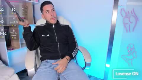 Snapshot of axel_grey_ chatting on September 9, 2025, 12:26 pm axel_grey_ online show from September 9, 2025, 12:26 pm