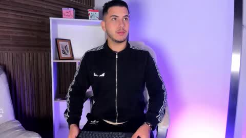 Snapshot of axel_grey_ chatting on November 28, 2025, 12:08 pm axel_grey_ online show from November 28, 2025, 12:08 pm