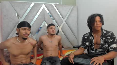 AXEL SILVA online show from March 8, 2025, 3:56 pm