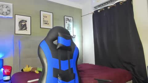 AXEL SILVA online show from October 19, 2025, 12:28 pm