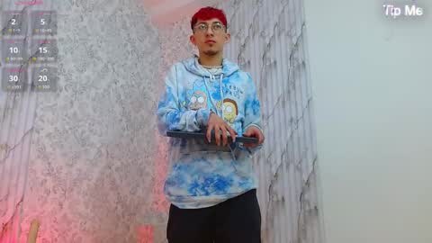 AXEL  online show from November 15, 2025, 12:02 pm