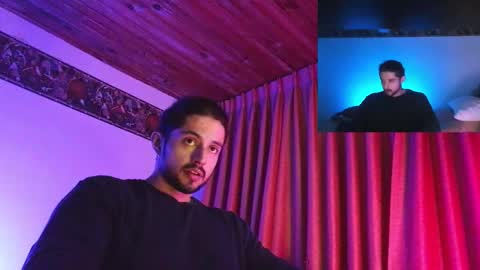 Snapshot of axelcr0ss chatting on September 16, 2025, 1:06 am axelcr0ss online show from September 16, 2025, 1:06 am