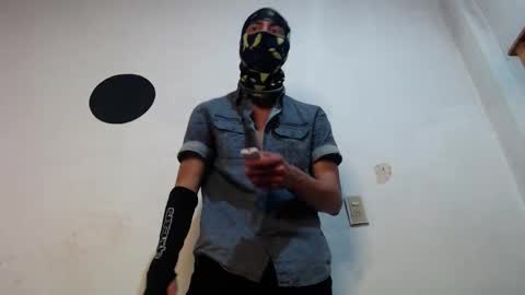 Snapshot of axelknight666 chatting on November 1, 2025, 1:29 am Axelknight666 online show from November 1, 2025, 1:29 am