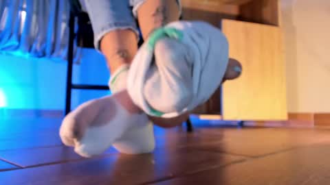 im your little femboy  ALEX   online show from February 13, 2025, 9:38 pm