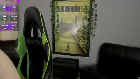 Snapshot of axelraven chatting on December 13, 2024, 1:55 pm Axel Raven online show from December 13, 2024, 1:55 pm