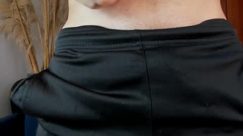 Snapshot of axelraven chatting on November 25, 2025, 7:58 pm Axel Raven online show from November 25, 2025, 7:58 pm