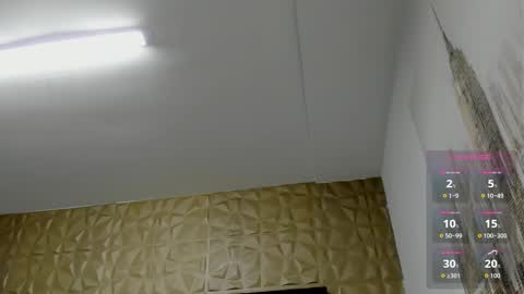 Snapshot of axelthompsom chatting on September 17, 2025, 11:01 am Axel Thompsom online show from September 17, 2025, 11:01 am