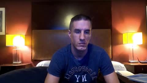 Snapshot of axl_fx chatting on December 19, 2024, 4:02 am Axl online show from December 19, 2024, 4:02 am