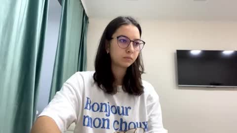 Snapshot of ayakoslotemaker chatting on November 15, 2025, 7:16 am Allison online show from November 15, 2025, 7:16 am