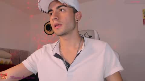 Snapshot of aydan_stiven9 chatting on December 25, 2024, 12:37 am AYDAN STIVEN OF AYDANSTIVEN online show from December 25, 2024, 12:37 am