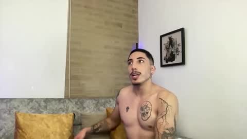 Snapshot of aydan_stiven9 chatting on November 22, 2025, 12:31 am AYDAN STIVEN OF AYDANSTIVEN online show from November 22, 2025, 12:31 am