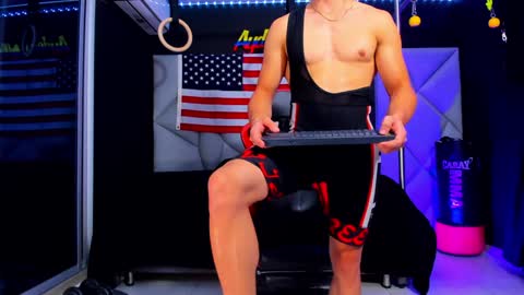 Ayden Miller online show from February 6, 2025, 2:55 am