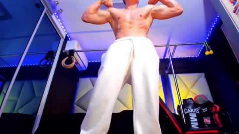 Ayden Miller online show from November 23, 2025, 1:49 am