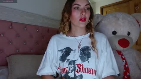 AYLEEN    online show from September 22, 2025, 3:19 am