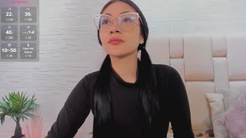 Snapshot of aylin_rousse chatting on November 20, 2025, 11:32 am ayllin online show from November 20, 2025, 11:32 am