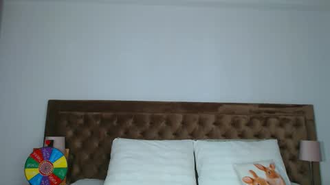 Aylin online show from October 13, 2025, 2:00 am