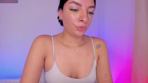 Snapshot of aylinnzambrano_ chatting on February 22, 2025, 5:02 am Aylin online show from February 22, 2025, 5:02 am