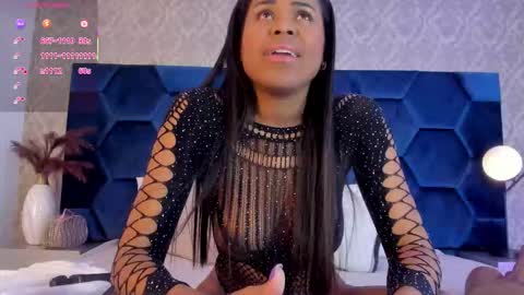 Snapshot of aynaraross1 chatting on November 20, 2025, 4:23 am aynaraross1 online show from November 20, 2025, 4:23 am