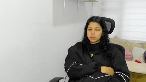 Snapshot of aysha_winxx chatting on October 25, 2025, 11:51 am aysha_winxx online show from October 25, 2025, 11:51 am