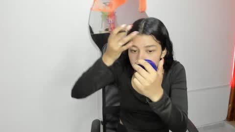 Snapshot of aysha_winxx chatting on October 30, 2025, 3:19 am aysha_winxx online show from October 30, 2025, 3:19 am