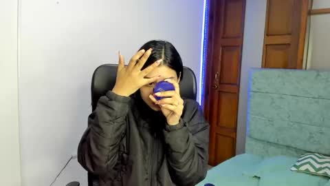 Snapshot of aysha_winxx chatting on November 28, 2025, 3:53 am aysha_winxx online show from November 28, 2025, 3:53 am