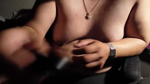 Snapshot of ayyyyletsgo chatting on October 5, 2025, 1:53 pm MG online show from October 5, 2025, 1:53 pm