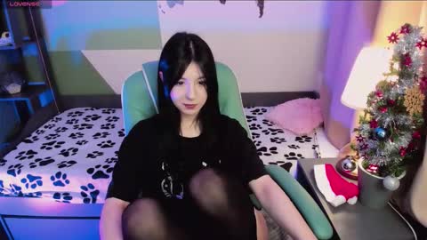 Azaliya online show from December 14, 2025, 5:24 am