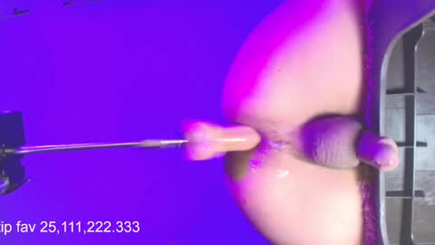 earandel online show from November 21, 2025, 12:32 am