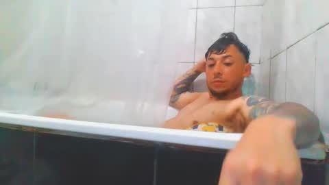 Snapshot of baadddboooy69 chatting on November 8, 2025, 5:29 am baadddboooy69 online show from November 8, 2025, 5:29 am