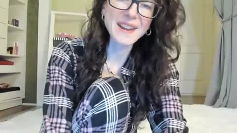 Snapshot of babby_jewel chatting on December 24, 2024, 11:06 am babby_jewel online show from December 24, 2024, 11:06 am